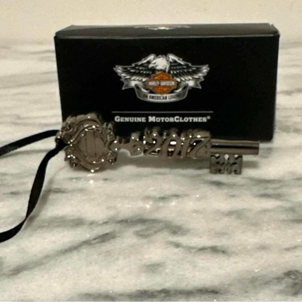 Harley-Davidson Silver ornament 2017